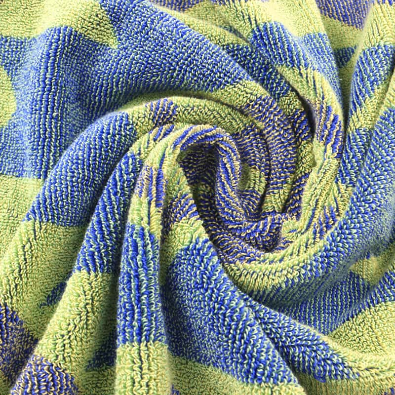 Cotton Jacquard Beach Towel With Zipper Pocket