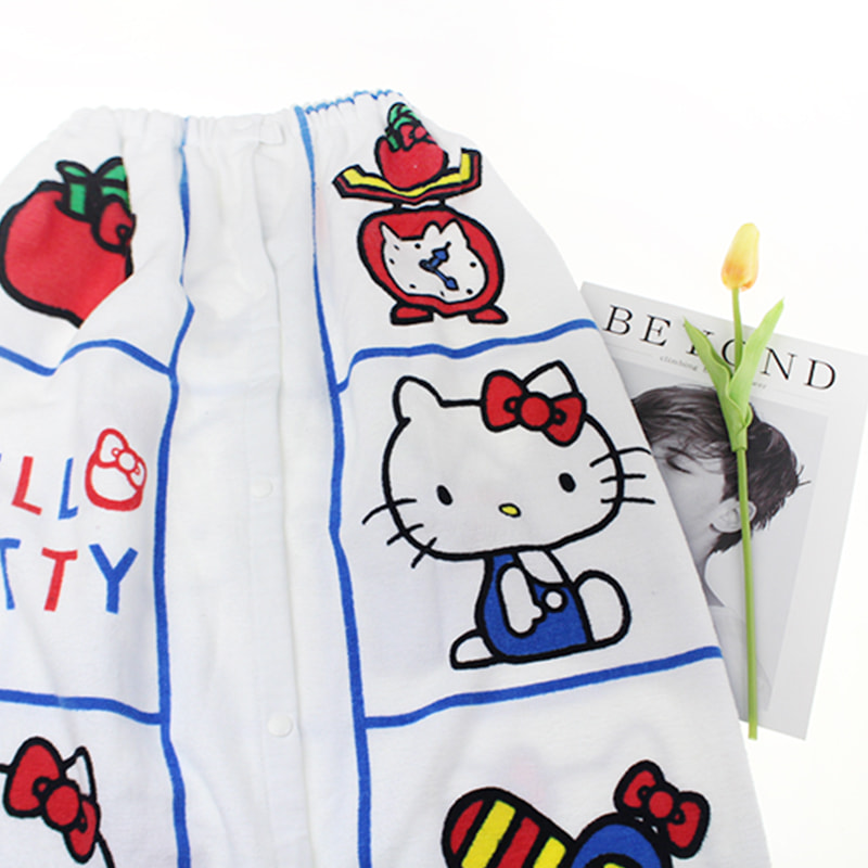 Hello Kitty Printed Bathrobe